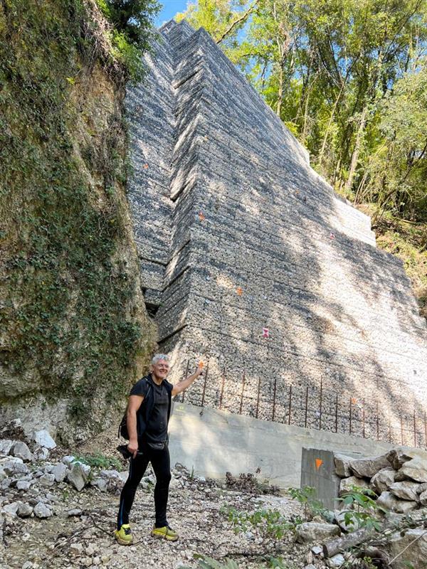 Muro di controspinta altezza 35 metri, dissesto idrogeologico, frane, centrale idroelettrica, Roma, Lazio